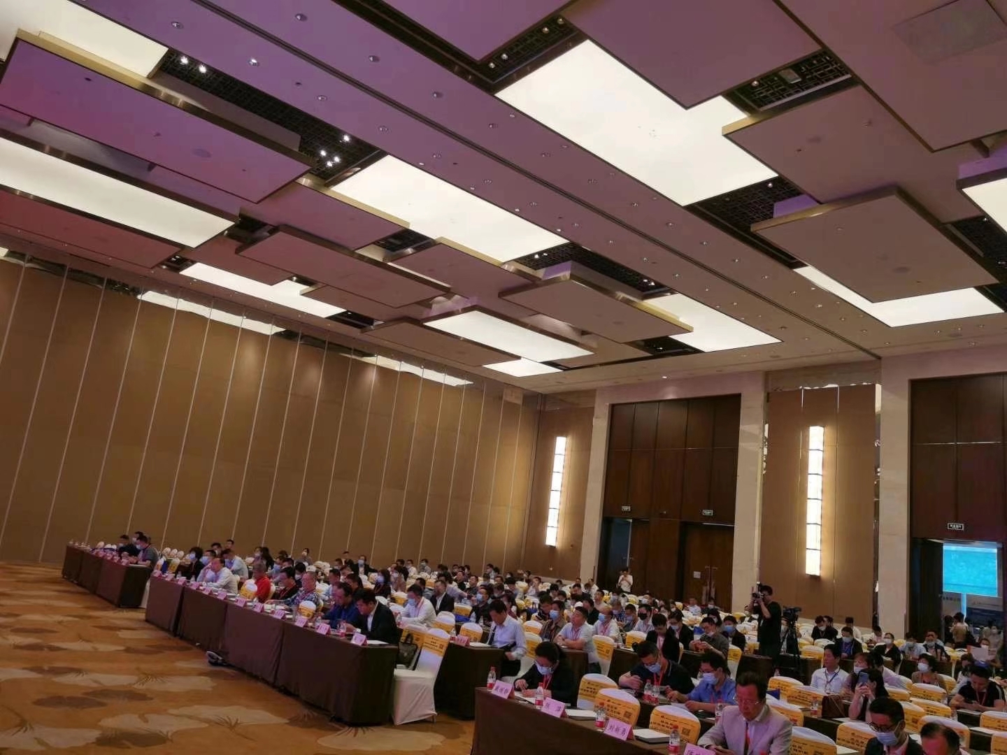 濟(jì)南辰達(dá)受邀參加2021年第十三屆潤(rùn)滑油及添加劑(濟(jì)南)技術(shù)交流會(huì)